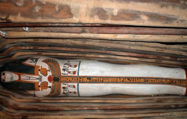 Descubierta una colección de 45 tumbas faraónicas