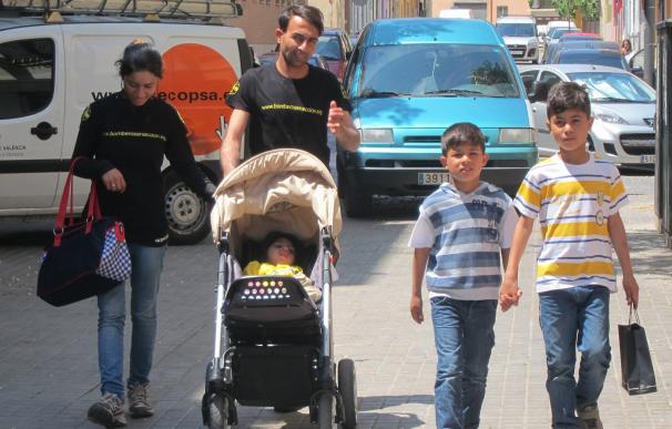 La familia de Osman inicia los trámites para pedir asilo y formalizar la petición de protección internacional