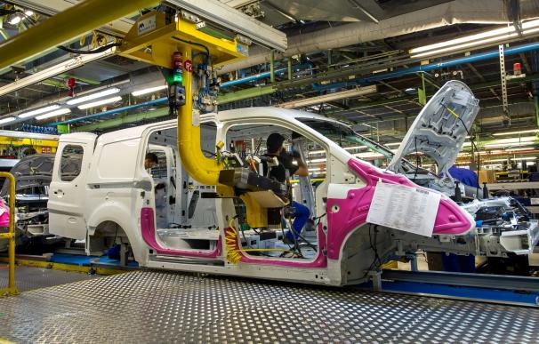 Ford estudia aplicar un ERTE a 300 trabajadores en la planta de motores de Almussafes (Valencia)