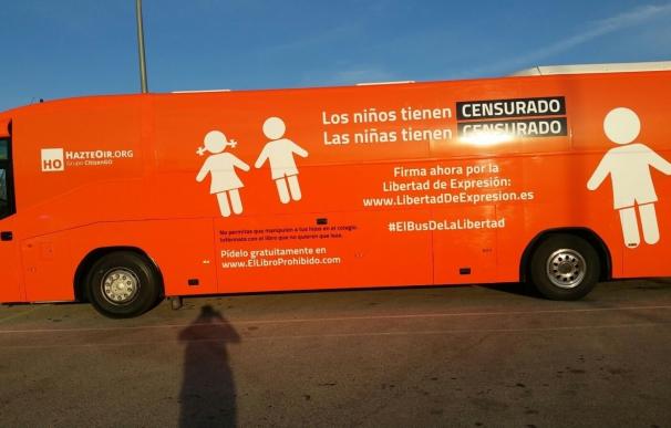 PSOE de Alcobendas denuncia que no se ha cumplido la ordenanza de convivencia con el autobús de Hazte Oír