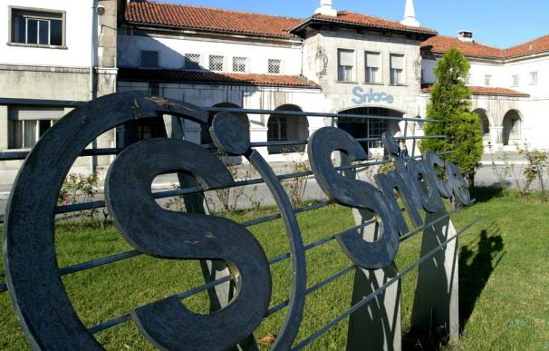 El Gobierno de Cantabria suscribe el acuerdo para la deuda privilegiada de Sniace