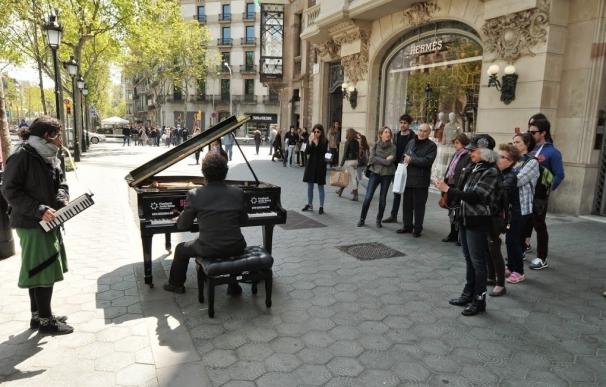 Diez pianos de cola se podrán tocar en el paseo de Gràcia por el Concurso Maria Canals