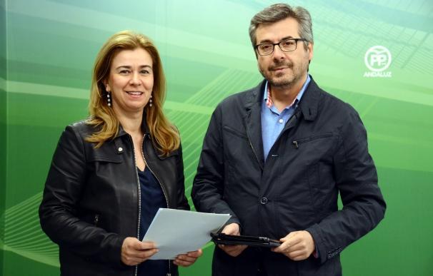 PP-A anima a Susana Díaz a explicar en su acto en Madrid "las responsabilidades políticas del fraude de la formación"