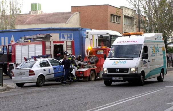 Una niña muere y dos hermanos resultan heridos graves al incendiarse la caravana en Zaragoza