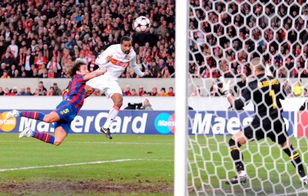 1-1. Ibrahimovic da vida al Barcelona ante un Stuttgart muy luchador