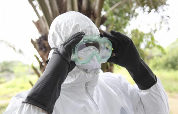 Las autoridades esperan hoy los resultados de la prueba a un paciente con síntomas de ébola