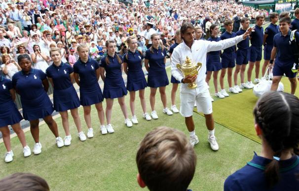 Rafa Nadal abandona Wimbledon tras ganar el torneo en 2010