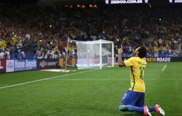 Crónica del Brasil - Paraguay, 3-0
