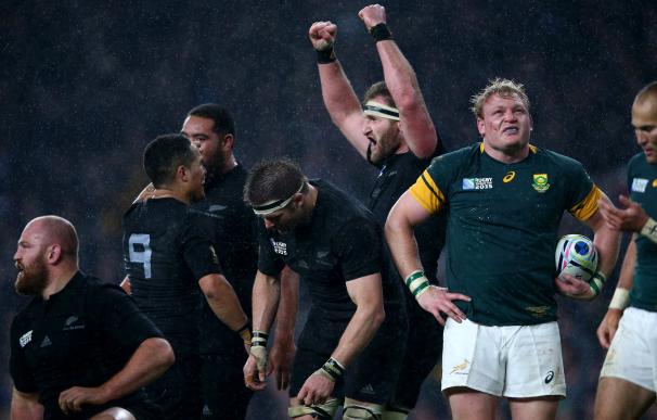 Nueva Zelanda vence a Sudáfrica (20-18) por la mínima y buscará su tercer título Mundial / Getty Images