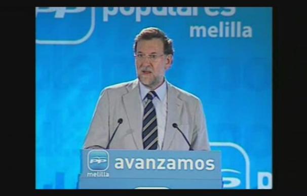 Rajoy critica que la reforma laboral no crea empleo y genera confusión