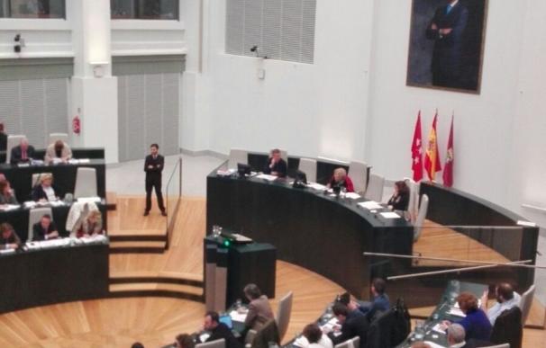 El nuevo PEF de Madrid, sin recortes, sale adelante con los votos de Ahora Madrid y PSOE