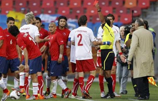 Chile-Suiza llegan al descanso con empate 0-0