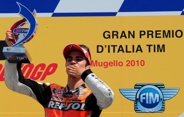 El primer grave error de Rossi le entrega el título a Lorenzo o Pedrosa