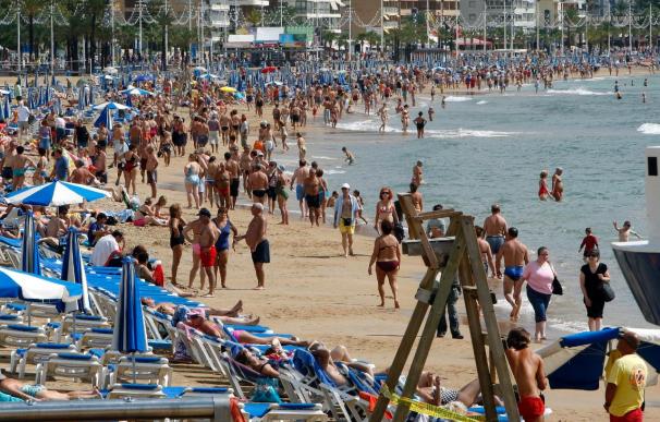 Los españoles gastarán unos 200 euros más en vacaciones a pesar de la crisis