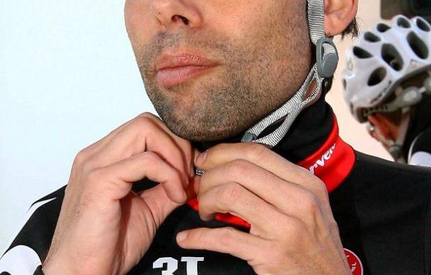 Iñigo Cuesta llevará el dorsal número 1 en la Vuelta a España