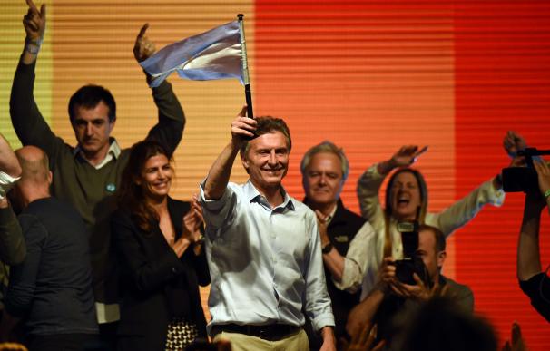 Argentine presidential candidate Mauricio Macri ce
