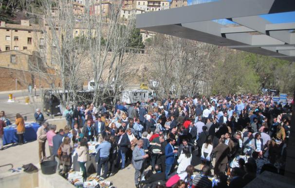 Comida soleada con vistas a Cuenca para cerca de los mil asistentes que participan en el XIII Congreso del PP de C-LM