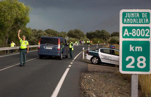 La Guardia Civil reconstruye en la carretera el accidente de Ortega Cano