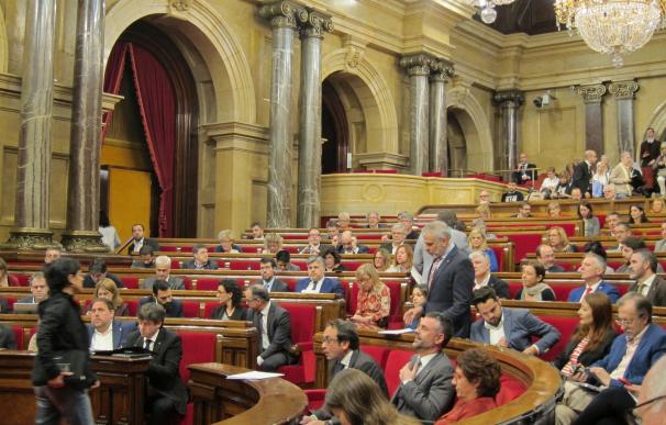 Aprobada la ley de acompañamiento de los Presupuestos catalanes con los votos de JxSí y 2 de CUP