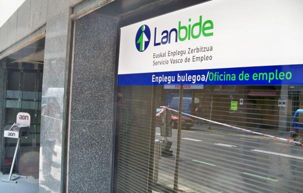El Gobierno vasco exigirá la huella digital a todos los trabajadores y usuarios de Lanbide
