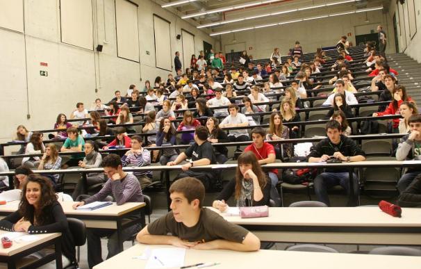Más de 28.000 estudiantes en Madrid se presentarán a partir de hoy a los exámenes de Selectividad