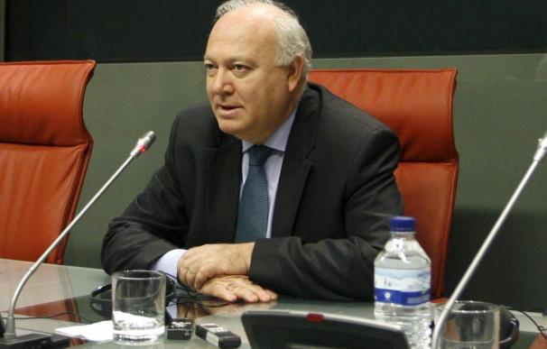 Moratinos pide "discreción" y no comenta sobre el rescate de los cooperantes en Mauritania