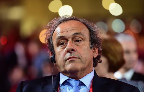 Platini dimitirá como presidente de la UEFA tras la reducción de su sanción a 4 años