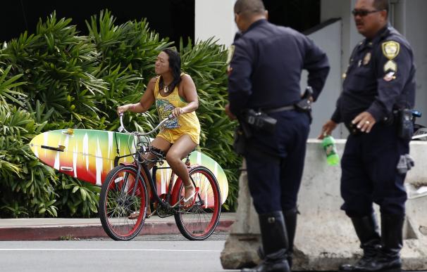 Honolulu indemniza con 80.000 dólares a una pareja de lesbianas tras ser perseguidas por un beso en público