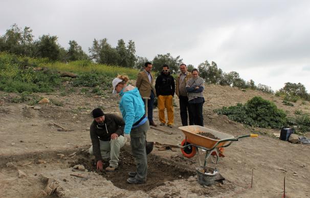 Un grupo de arqueólogos alemanes excavarán durante un mes en el yacimiento de Torreparedones