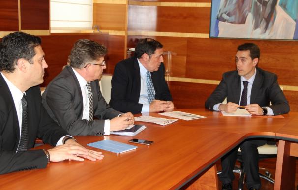 Sanidad se compromete a estudiar mejoras para el Hospital de Benavente (Zamora)