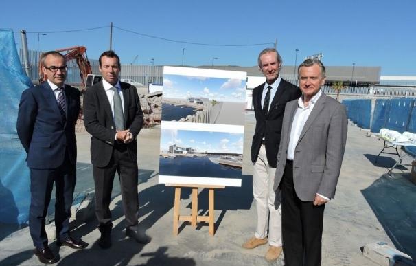 El Real Club Mediterráneo comienza a edificar en el final del dique de Levante del puerto de Málaga