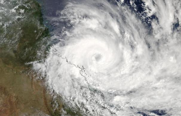 Así se ve desde el espacio el enorme ciclón Debbie que amenaza a Australia