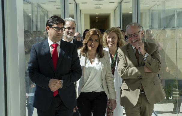 Susana Díaz destaca que la satisfacción ciudadana con los hospitales de alta resolución en Andalucía supera el 95%