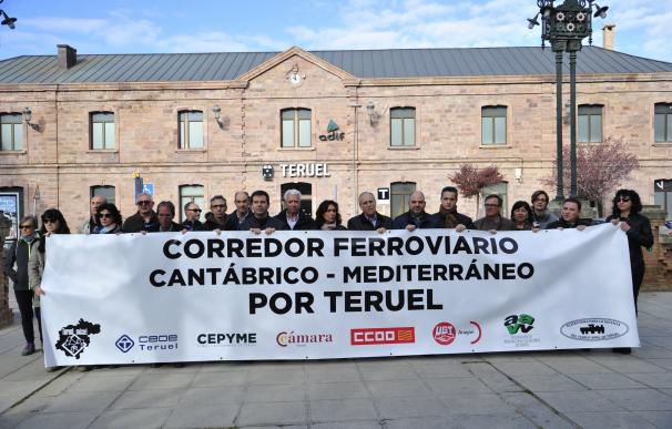 Sindicatos, empresarios y colectivos exigirán este sábado el corredor Cantábrico-Mediterráneo por Teruel