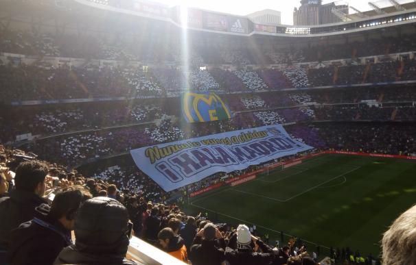 La afición del Real Madrid recuerda la Décima: "Nunca lo vamos a olvidar" / lainformacion.com.