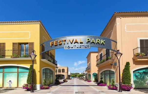 Festival Park reducirá el espacio de salas para construir tres nuevos locales