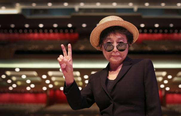 Yoko Ono, de 83 años, mantiene una fuerte actividad profesional.