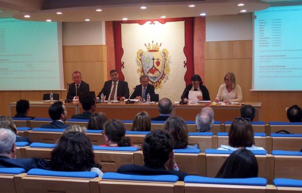 El Colegio de Abogados aprueba por unanimidad las cuentas de 2016, que presentan un superávit de 371.000 euros