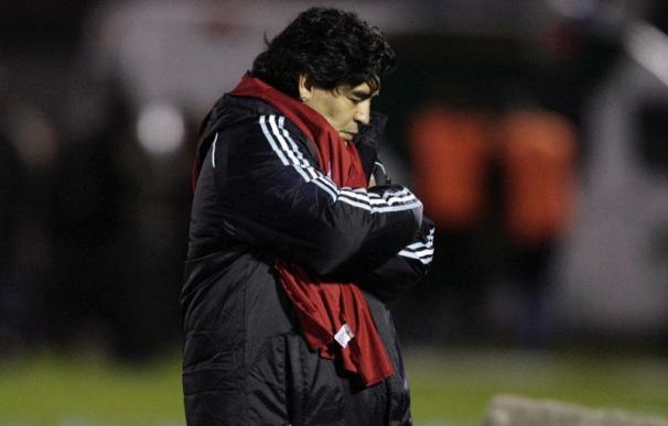 Maradona convoca a 17 futbolistas que juegan en Argentina para el amistoso ante Jamaica