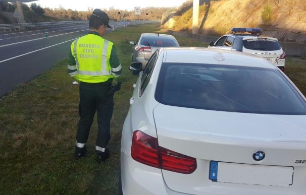 Investigado un conductor interceptado a 204 kilómetros por hora en una zona limitada a 100 en Lousame (A Coruña)