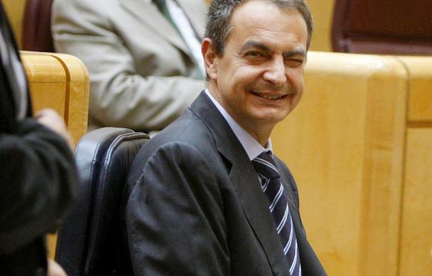 Zapatero afirma que la propuesta de reforma laboral no es blanda, busca el acuerdo