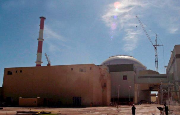 Irán y Rusia podrán en marcha el 21 de agosto la planta nuclear de Bushehr