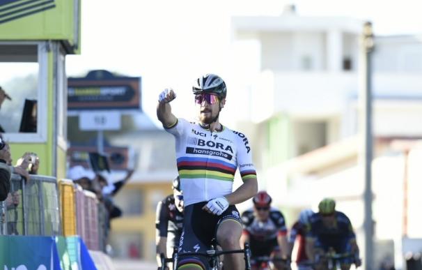 Sagan impone su clase en la tercera etapa de la Tirreno-Adriático