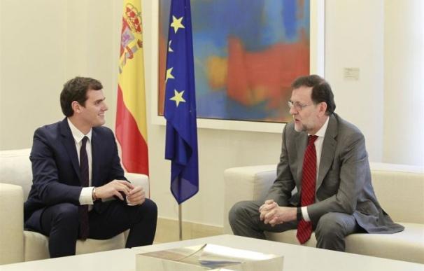 Rajoy buscará puntos de encuentro con Rivera sobre "cinco grandes objetivos" de la legislatura