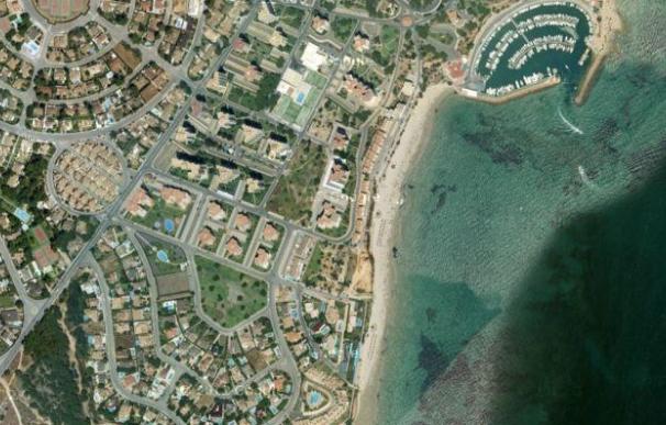 La playa de Campoamor en Orihuela, Alicante.