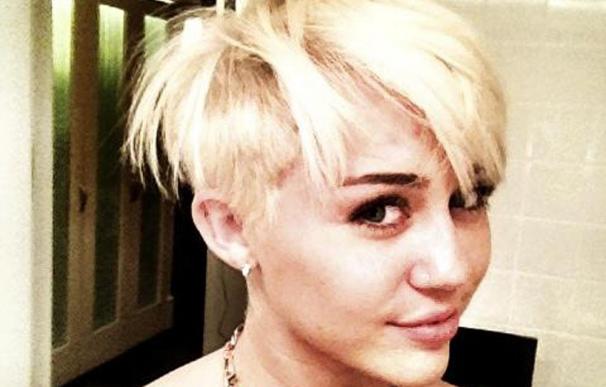 Miley Cyrus actuará en la serie 'Dos hombres y medio'
