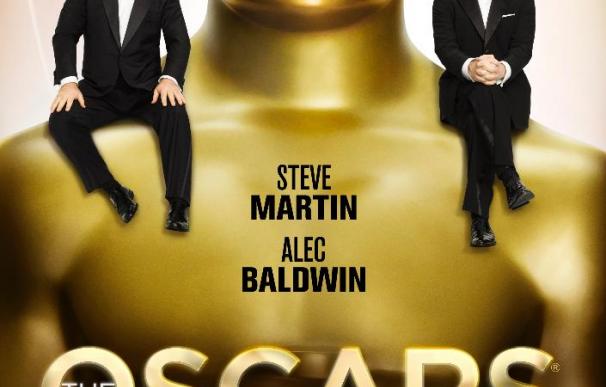 Alec Baldwin y Steve Martin en el papel de pepito grillo de la estatuilla del Oscar.