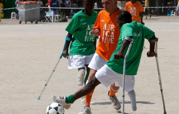 Jóvenes mutilados de Sierra Leona, protagonistas del "otro" mundial de fútbol