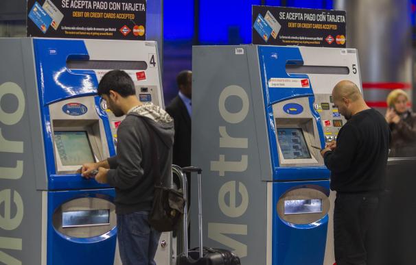 Los usuarios de Metro en Madrid aumentan en 2015 un 1,6% mientras que los de autobús, un 1%