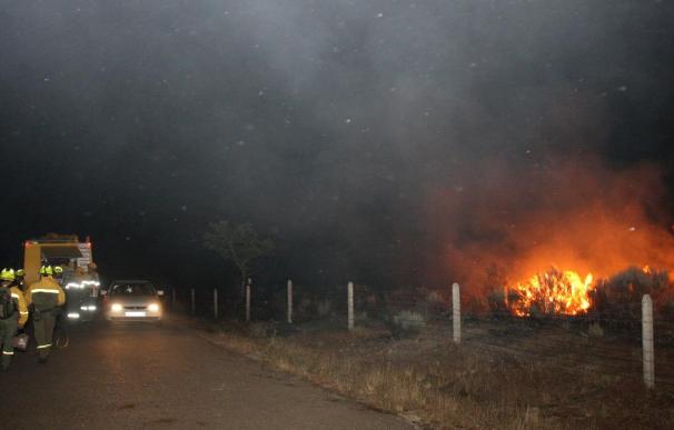 La Junta da por extinguido el fuego que arrasó más de mil hectáreas en Arribes